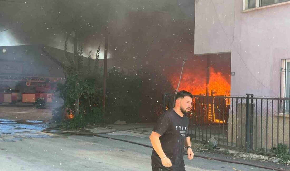 Antalya’nın Muratpaşa ilçesinde, Yenigöl Mahallesi Lavanta Sokağı’nda meydana gelen ev