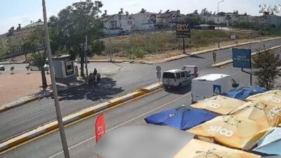 Serik ilçesinde meydana gelen trafik kazasında, hafif ticari araç ile