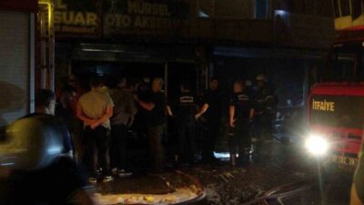 Antalya’nın Kepez ilçesindeki iki iş yerinde çıkan yangın, itfaiye ekiplerinin
