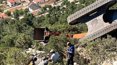 Akseki ilçesinde, Antalya’nın dağlık bir bölgesinde rüzgar türbini inşaatı için