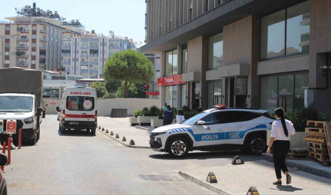 Aydın’ın Efeler ilçesinde, 51 yaşındaki bir adamın, bir apartmanın merdivenlerinden