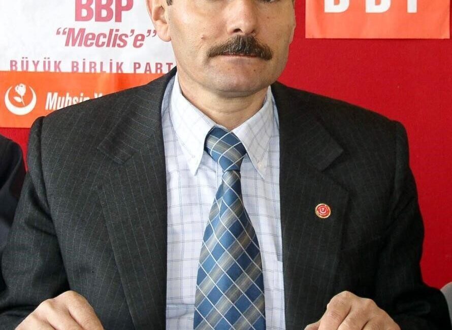 Büyük Birlik Partisi’nin (BBP) eski Aydın İl Başkanı Mehmet Yeter,