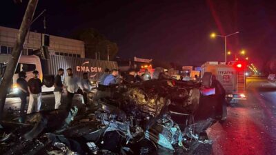 Aydın’ın Nazilli ilçesinde meydana gelen trafik kazasında, Hyundai marka bir