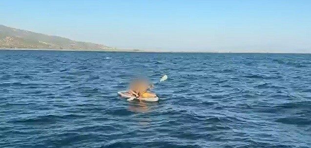 Söke ilçesinde denizde kürek sörfü yaparken akıntıya kapılarak sürüklenen 2