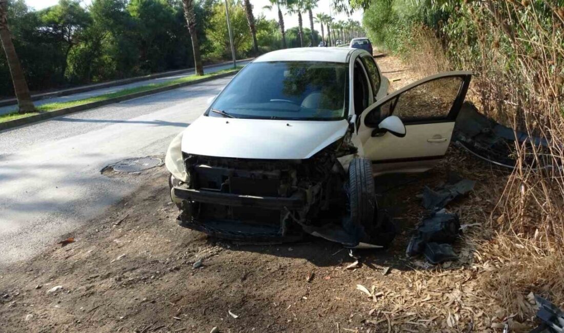Manavgat ilçesinde bugün yaşanan 2 ayrı kaza, aynı cadde üzerinde
