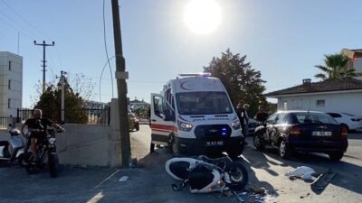 Ayvalık ilçesinde, Sosyal Güvenlik Kurumu (SGK) binasının yanında belediye ekipleri
