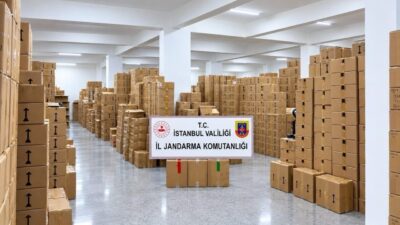 İstanbul Bağcılar ilçesinde gerçekleştirilen operasyonda ele geçirilen piyasa değeri 200