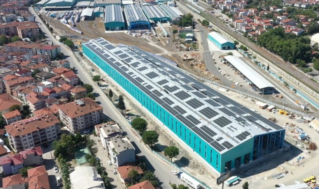 Ulaştırma ve Altyapı Bakanı Abdulkadir Uraloğlu, Türkiye Raylı Sistem Araçları