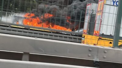 Bakırköy ilçesinde bir İETT otobüsü, henüz belirlenemeyen bir sebepten dolayı