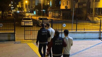Bartın ilinde düzenlenen bir operasyonda, uyuşturucuyla ilgili faaliyet gösteren 8