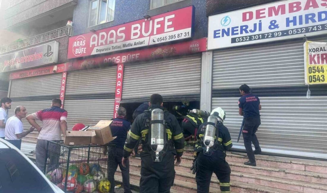 Bahçelievler Mahallesi’nde bulunan bir büfede meydana gelen yangın, itfaiye ekiplerinin