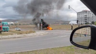 Bayburt’ta eski hastane kavşağı yakınında seyir halindeki bir kamyonetin kasasında
