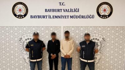 Bayburt’ta polis ekipleri tarafından gerçekleştirilen operasyonda, İl Göç İdaresi Müdürlüğüne