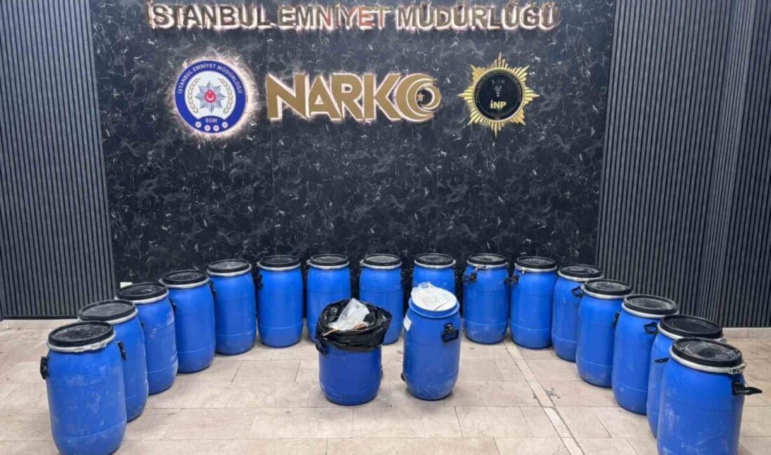 İstanbul Bayrampaşa ilçesinde gerçekleştirilen operasyonda uyuşturucu ticareti yapan şahıslara yönelik