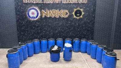 İstanbul Bayrampaşa ilçesinde gerçekleştirilen operasyonda uyuşturucu ticareti yapan şahıslara yönelik