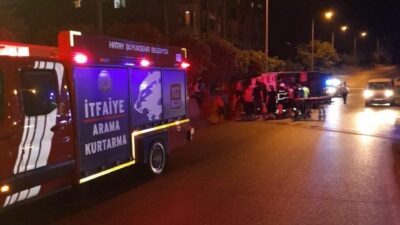 Hatay’ın Belen ilçesindeki bir kaza sonucunda hafriyat kamyonunun devrilmesi sonucunda
