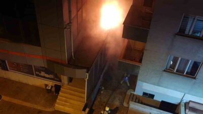 Beykoz ilçesinde yer alan bir iş yerinde meydana gelen yangın,