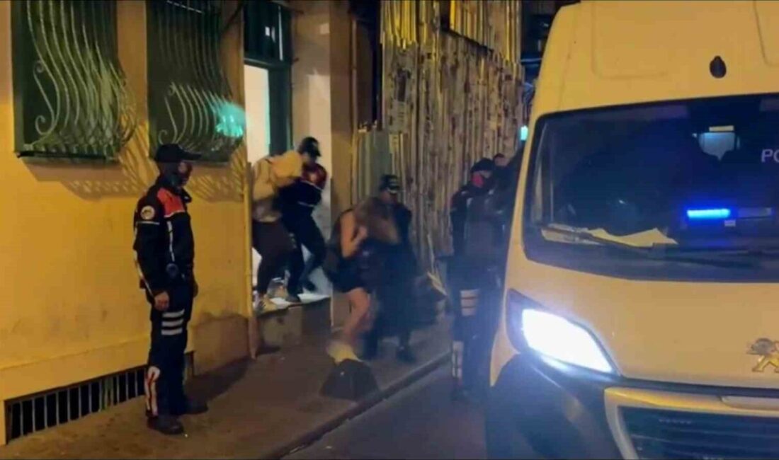İstanbul Emniyet Müdürlüğü ekipleri, Beyoğlu’nda kamunun düzeni, huzuru ve güvenliği