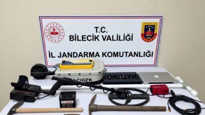 Gölpazarı ilçesinde dört kişi, define ararken suçüstü yakalandı. Kasımlar köyü