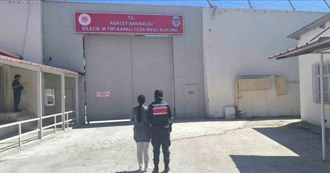 Bilecik’te, jandarma ekipleri tarafından ’Uyuşturucu veya Uyarıcı Madde Ticareti Yapma