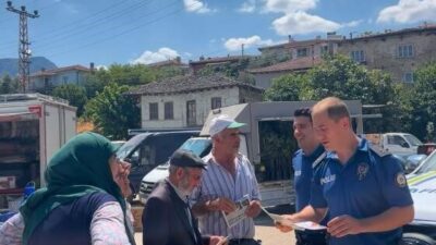 Bilecik’te, İnhisar ilçesindeki İlçe Emniyet Amirliği ekipleri tarafından vatandaşlara dolandırıcılık