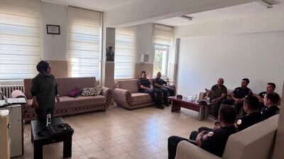 Bilecik’te jandarma personeline av koruma, biyokaçakçılık ve hayvan sağlığı konularında