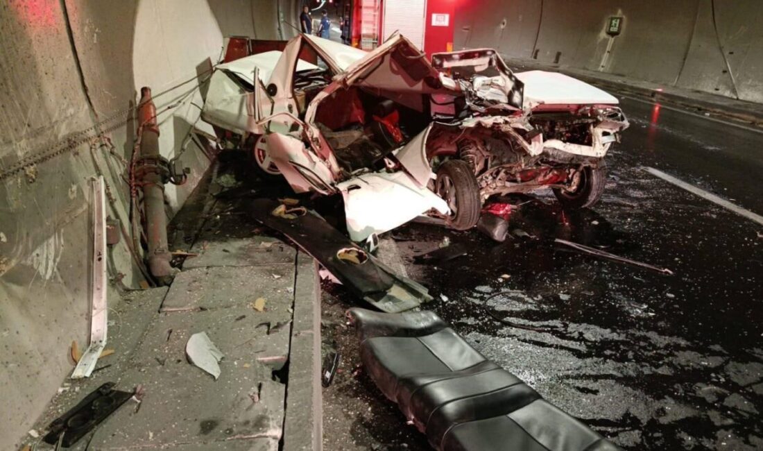 Bilecik’te meydana gelen trafik kazasında otomobil ile traktör çarpıştı; 1