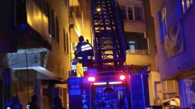 Bingöl’de Yenişehir Mahallesi’nde bulunan bir binanın baca kısmında çıkan yangın,