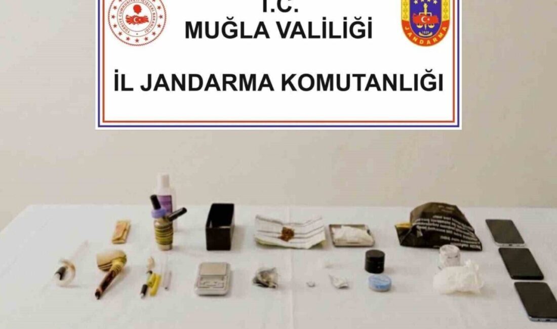 Muğla’nın Bodrum ilçesinde, jandarma ekipleri tarafından gerçekleştirilen uyuşturucu operasyonunda yakalanan