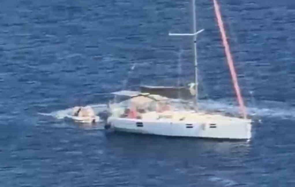 Bodrum ilçesinde şık kıyafetler giyerek zengin gibi davranan ve yelkenli