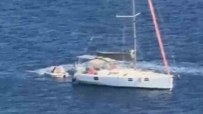 Bodrum ilçesinde şık kıyafetler giyerek zengin gibi davranan ve yelkenli