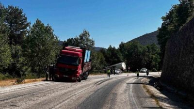 Bolu’nun Mudurnu ilçesinde meydana gelen trafik kazasında 1 kişi yaralandı.