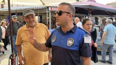Bolu Belediyesi Zabıta ekipleri, şehrin semt pazarlarında fiyat etiketlerini denetledi.