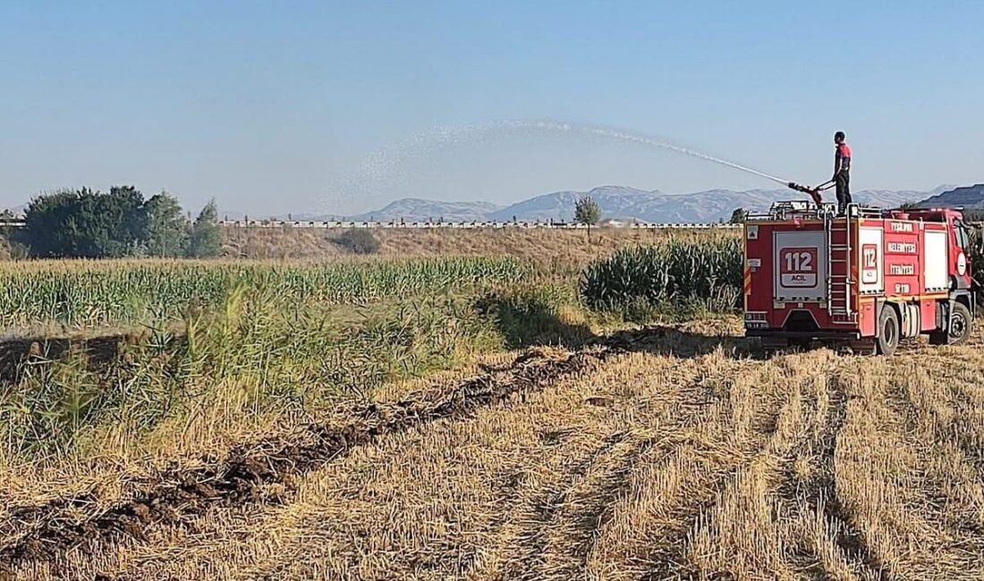 Burdur’da kuru otların alev alması sonucu çıkan yangın, ekiplerin hızlı