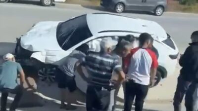 Burdur ilinde yaşanan kaza sonucunda bir otomobil sürücüsü, refüjdeki trafik