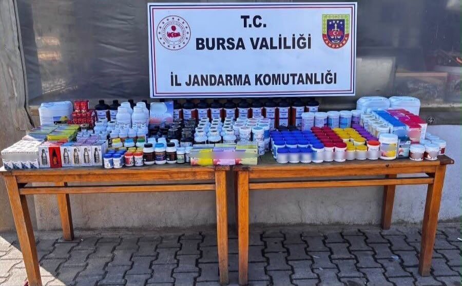 Bursa’nın Gürsu ilçesinde jandarma tarafından gerçekleştirilen bir operasyonda, piyasa değeri