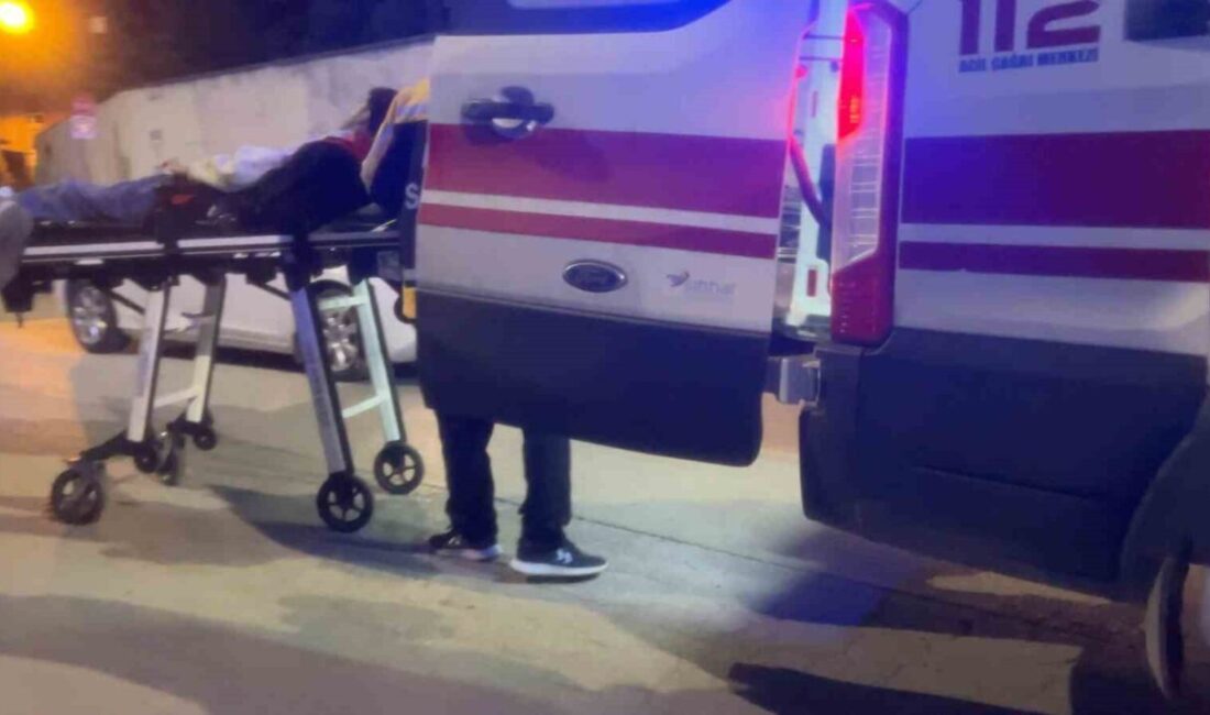 Bursa’nın Mudanya ilçesinde, motosikletin kontrolden çıkarak park halindeki bir otomobile
