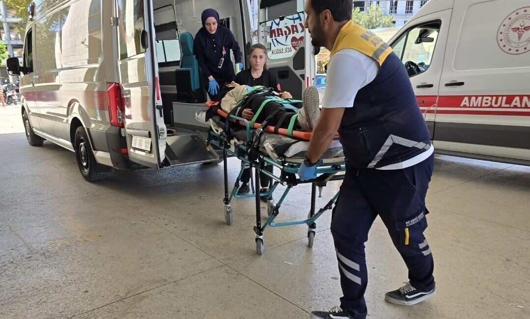Bursa’nın İnegöl ilçesinde meydana gelen trafik kazasında 1’i bebek olmak