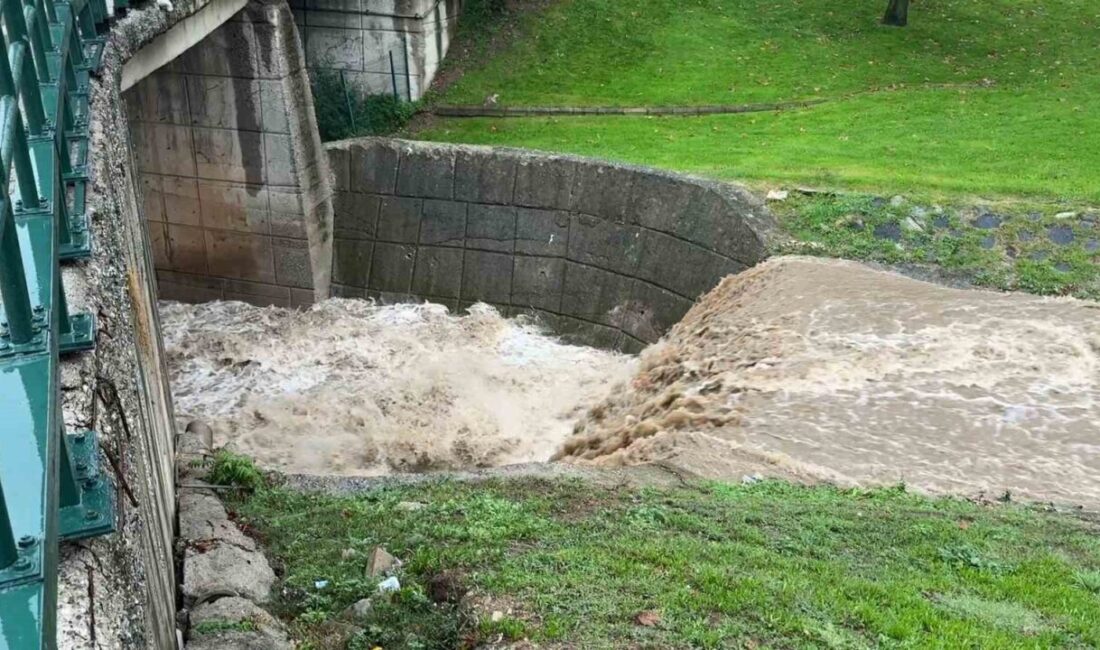 Bursa’nın son iki gününde devam eden yoğun yağışlar, derelerde su