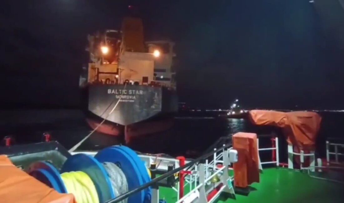 Çanakkale Boğazı’ndan geçmekte olan, İspanya’dan Tuzla’ya giden ve 182 metre