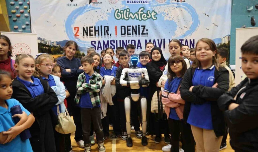 Samsun’un Canik ilçesinde düzenlenen “2 Nehir, 1 Deniz Samsun’da Mavi