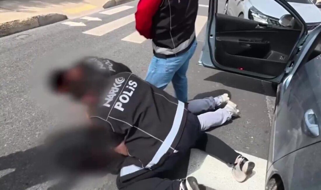 Çatalca ilçesinde gerçekleştirilen bir polis operasyonunda, 11 kilo 500 gram