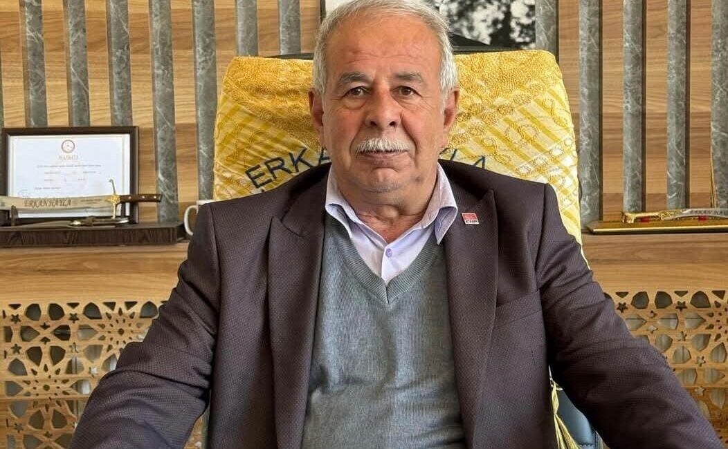 Denizli’nin Kale ilçesinde, Cumhuriyet Halk Partisi (CHP) İlçe Başkanı Süleyman