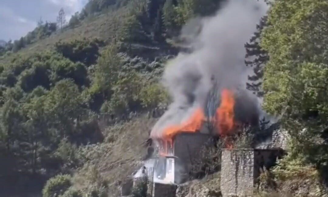 Trabzon’un Çaykara ilçesinde, Köknar mahallesi Başyurt mevkiinde bugün öğle saatlerinde
