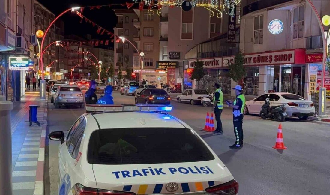 Çorum’un Sungurlu ilçesinde polis ekipleri tarafından gerçekleştirilen trafik denetimlerinde 28