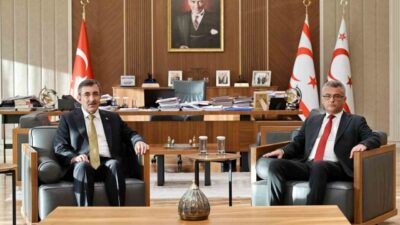 Türkiye Cumhuriyeti Cumhurbaşkanı Yardımcısı Cevdet Yılmaz ve beraberindeki heyet, Girne