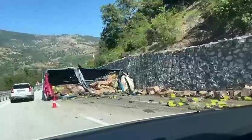 Zonguldak’ın Devrek ilçesinde meydana gelen trafik kazasında bir kişi öldü,