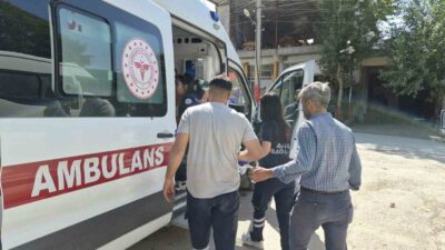 Adıyaman’da bir motosiklet sürücüsünün direksiyon kontrolünü yitirmesi sonucu meydana gelen