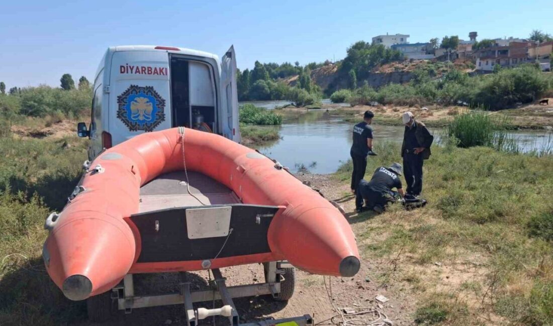 Dicle Nehri’ndeki adacıkta 3 gün boyunca mahsur kalan 52 keçi