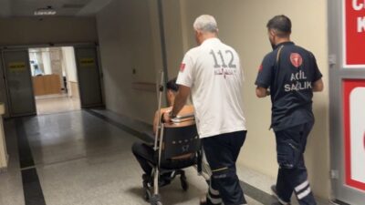 Adıyaman ilinde ‘Doğruluk mu, cesaret mi?’ adlı oyunu oynayan iki